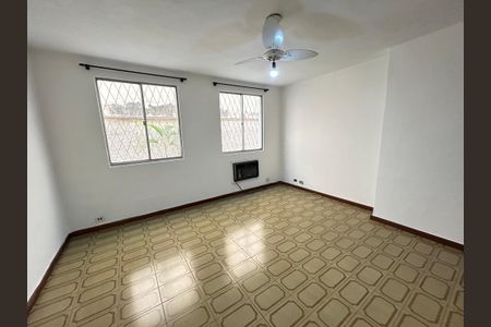 Apartamento para alugar com 2 quartos, 50m² em Todos Os Santos, Rio de Janeiro