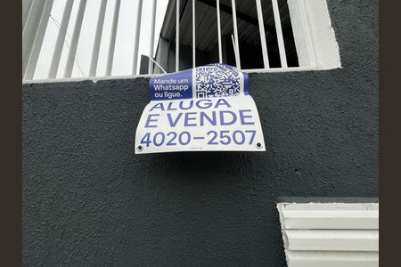 Placa AHZP-482 de casa para alugar com 2 quartos, 90m² em Jardim das Palmas, São Paulo