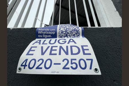 Placa AHZP-482 de casa para alugar com 2 quartos, 90m² em Jardim das Palmas, São Paulo