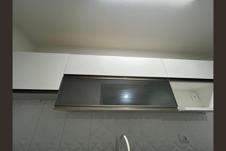 Cozinha - Armários de casa para alugar com 2 quartos, 90m² em Jardim das Palmas, São Paulo