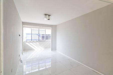 Sala de apartamento para alugar com 2 quartos, 72m² em Campo Grande, Rio de Janeiro