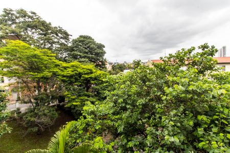 Vista do Quarto 1 de apartamento para alugar com 2 quartos, 42m² em Jardim Bom Sucesso, Carapicuíba
