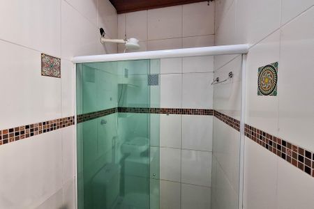 Casa de condomínio para alugar com 70m², 1 quarto e sem vagaBanheiro da Suíte 1