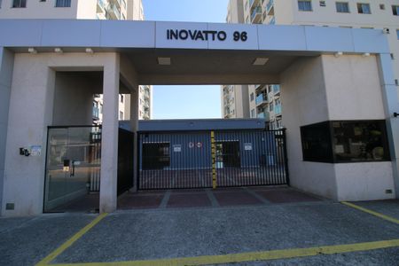 Apartamento para alugar com 48m², 2 quartos e 1 vagaFachada e portaria