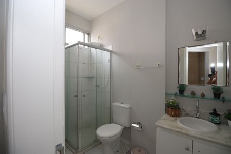 Banheiro de apartamento para alugar com 1 quarto, 30m² em Pituba, Salvador