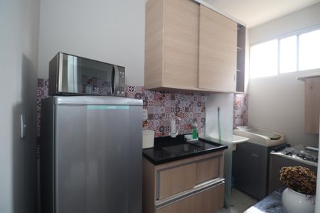 Cozinha de apartamento para alugar com 1 quarto, 30m² em Pituba, Salvador