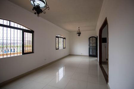 Sala de casa para alugar com 3 quartos, 200m² em Jardim Paris, São Paulo