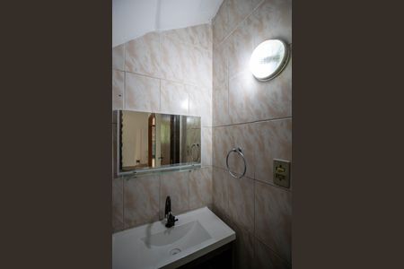 Casa para alugar com 200m², 3 quartos e 3 vagas Casa para alugar com 200m², 3 quartos e 3 vagasLavabo salas