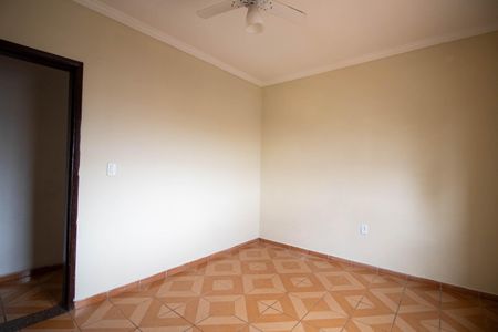 Casa para alugar com 200m², 3 quartos e 3 vagas Casa para alugar com 200m², 3 quartos e 3 vagasQuarto 1