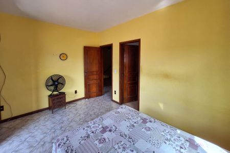 Casa de condomínio para alugar com 200m², 3 quartos e 2 vagasSuíte 2