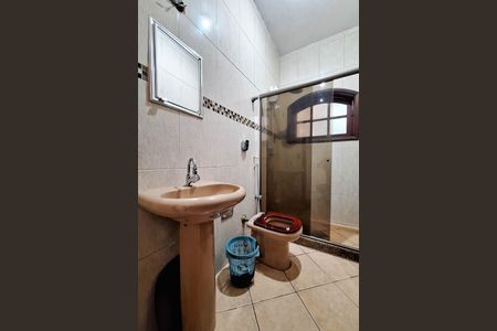 Casa de condomínio para alugar com 200m², 3 quartos e 2 vagasBanheiro Social 1