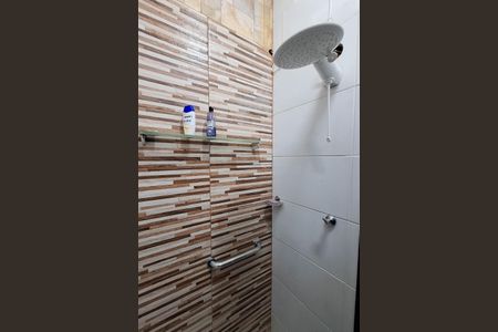 Casa de condomínio para alugar com 200m², 3 quartos e 2 vagasBanheiro da Suíte 1