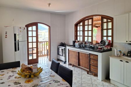 Casa de condomínio para alugar com 200m², 3 quartos e 2 vagasCozinha 2