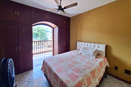 Casa de condomínio para alugar com 200m², 3 quartos e 2 vagasQuarto 1