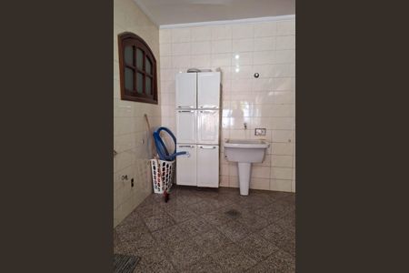 Casa de condomínio para alugar com 200m², 3 quartos e 2 vagasÁrea de Serviço