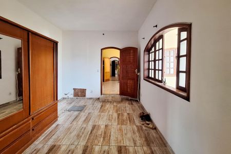 Casa de condomínio para alugar com 200m², 3 quartos e 2 vagasSuíte 1