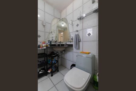 Apartamento à venda com 54m², 2 quartos e 1 vaga Apartamento à venda com 54m², 2 quartos e 1 vagaBanheiro