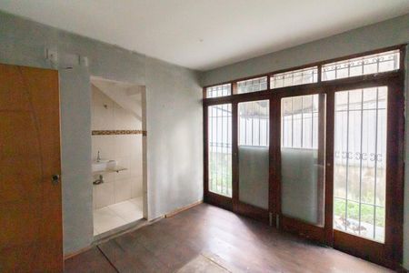 Casa para alugar com 420m², 12 quartos e 4 vagas Casa para alugar com 420m², 12 quartos e 4 vagasQuarto 9 Suíte