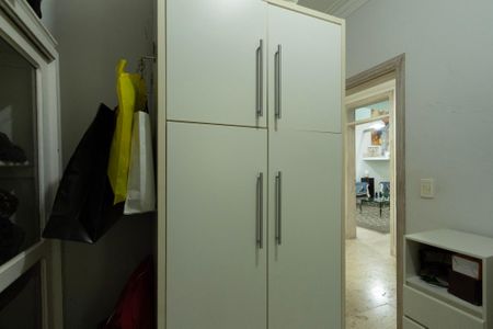 Casa para alugar com 900m², 5 quartos e 6 vagasQuarto Piso Inferior 