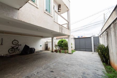 Casa para alugar com 900m², 5 quartos e 6 vagasGaragem 