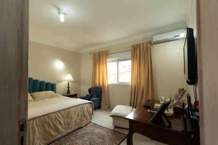 Casa para alugar com 900m², 5 quartos e 6 vagasQuarto 