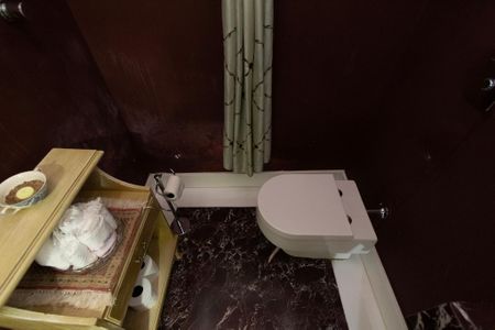 Casa para alugar com 900m², 5 quartos e 6 vagasLavabo 