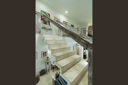 Casa para alugar com 900m², 5 quartos e 6 vagasPiso Superior 