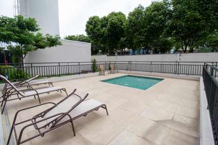 Apartamento à venda com 45m², 2 quartos e 1 vagaÁrea comum - Piscina