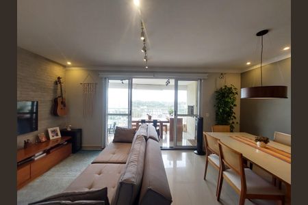 Sala de apartamento à venda com 3 quartos, 107m² em Vila Isa, São Paulo