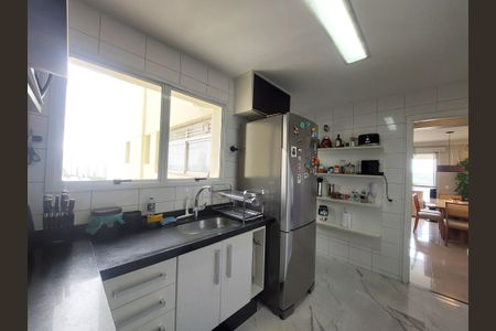 Apartamento à venda com 107m², 3 quartos e 2 vagas Apartamento à venda com 107m², 3 quartos e 2 vagasCozinha