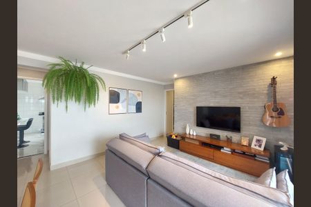 Sala de apartamento à venda com 3 quartos, 107m² em Vila Isa, São Paulo