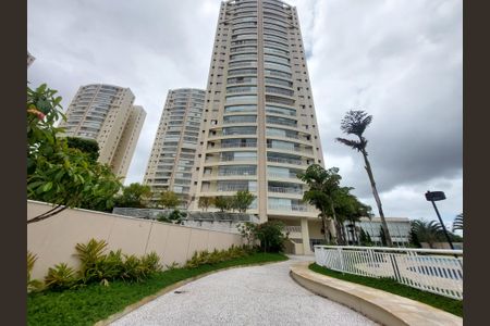 Apartamento à venda com 107m², 3 quartos e 2 vagas Apartamento à venda com 107m², 3 quartos e 2 vagasÁrea comum - Fachada Interna
