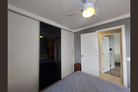 Apartamento à venda com 107m², 3 quartos e 2 vagas Apartamento à venda com 107m², 3 quartos e 2 vagasSuíte
