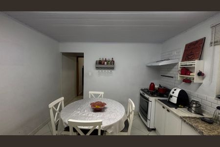 Casa à venda com 135m², 4 quartos e 1 vagaCozinha