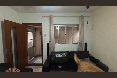 Sala de casa à venda com 4 quartos, 135m² em Vila Bela Vista, Santo André