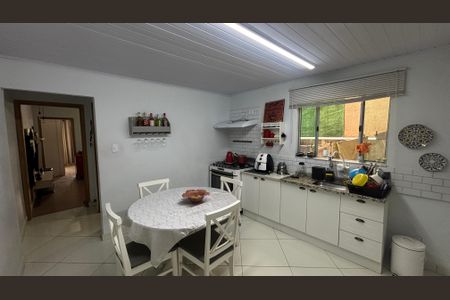 Casa à venda com 135m², 4 quartos e 1 vagaCozinha