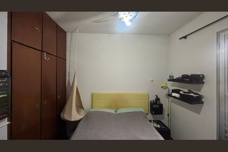 Casa à venda com 135m², 4 quartos e 1 vagaQuarto 2