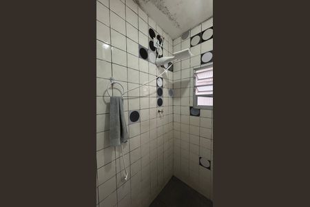 Casa à venda com 135m², 4 quartos e 1 vagaBanheiro