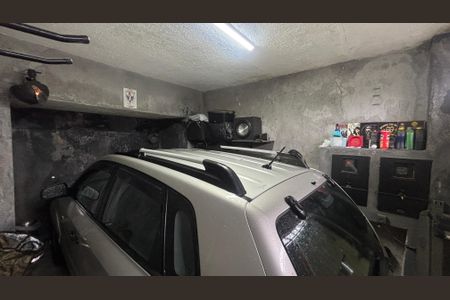 Casa à venda com 135m², 4 quartos e 1 vagaGaragem