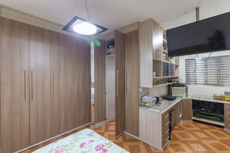 Casa para alugar com 226m², 3 quartos e 2 vagasSuíte 