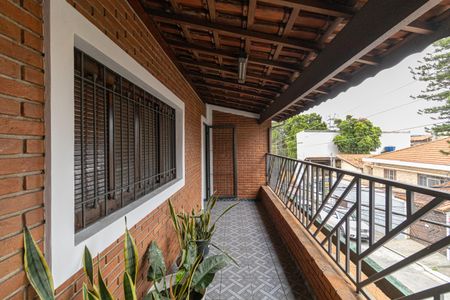 Casa para alugar com 226m², 3 quartos e 2 vagasVaranda