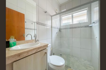 Casa à venda com 225m², 3 quartos e 3 vagasBanheiro da Suíte