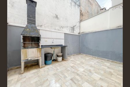 Casa à venda com 225m², 3 quartos e 3 vagasChurrasqueira