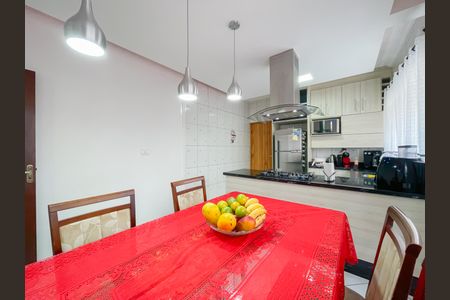 Casa à venda com 225m², 3 quartos e 3 vagasCopa e Cozinha