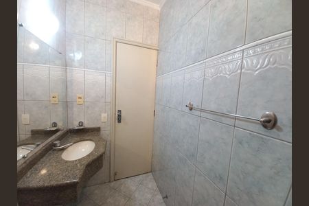 Apartamento para alugar com 65m², 1 quarto e 1 vaga Apartamento para alugar com 65m², 1 quarto e 1 vagaBanheiro da Suíte