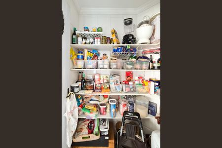 Apartamento para alugar com 200m², 3 quartos e 4 vagasCozinha - dispensa