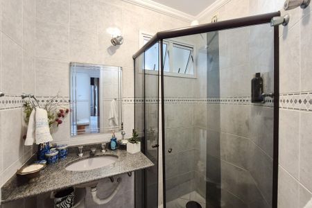 Apartamento para alugar com 200m², 3 quartos e 4 vagasBanheiro Social