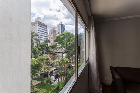 Vista de apartamento para alugar com 3 quartos, 107m² em Itaim Bibi, São Paulo