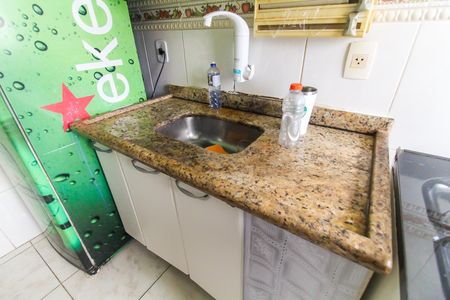 Apartamento à venda com 48m², 2 quartos e 1 vagaCozinha e Área de Serviço