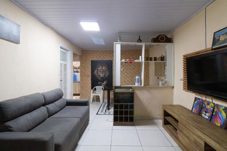 Sala de casa para alugar com 2 quartos, 51m² em Jardim Celeste, São Paulo